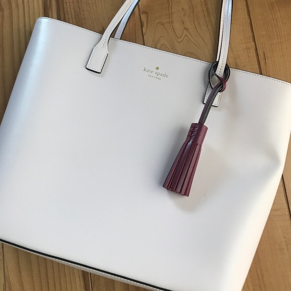 Kate Spade Wright Place Karla Tassel Tote - Picture 1 of 2
